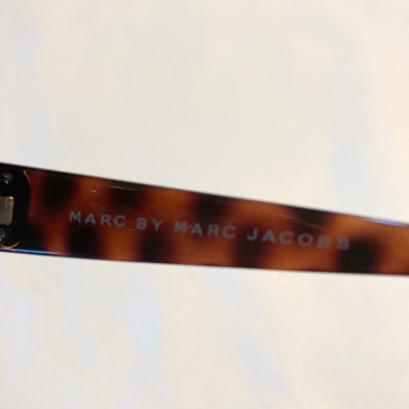 Marc by Marc Jacobs tortoise shell aviator sunglasses - Picture 5 of 5